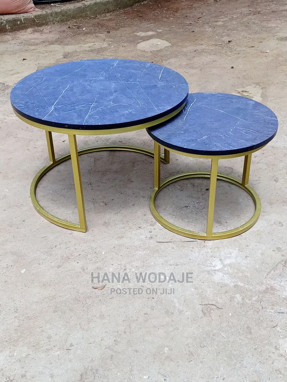 የመሀል ጠረንጴዛ