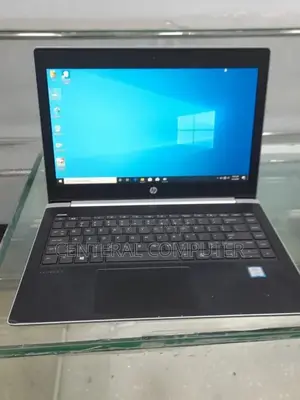 New Laptop HP 430 G5 8GB Intel Core I5 SSD 256GB