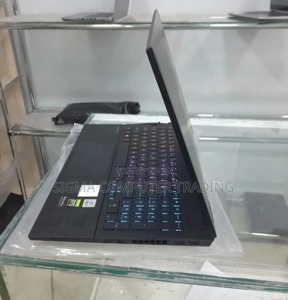 New Laptop HP Omen 15 16GB Intel Core I7 SSD 1T