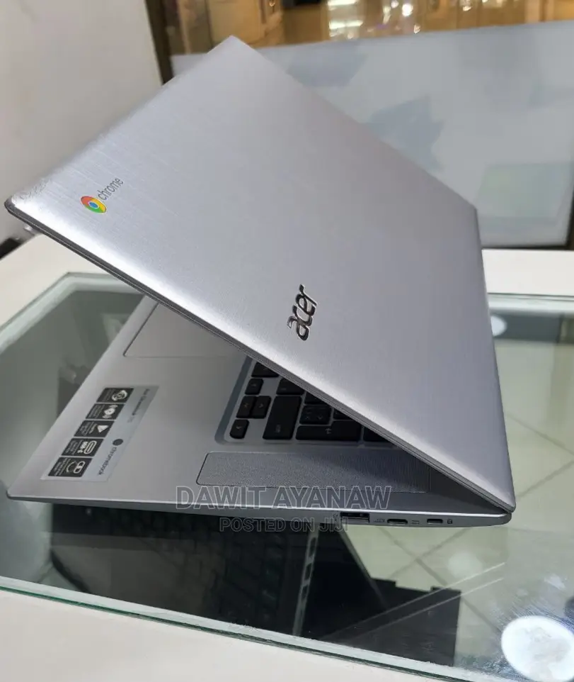 New Laptop Acer Chromebook 15 4GB AMD A6 SSD 140GB