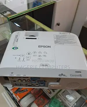 Brand New EPSON Projector