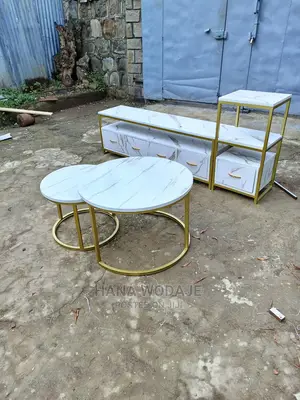 Photo - ቲቪ ስታንድ ሴንተር ቴብል