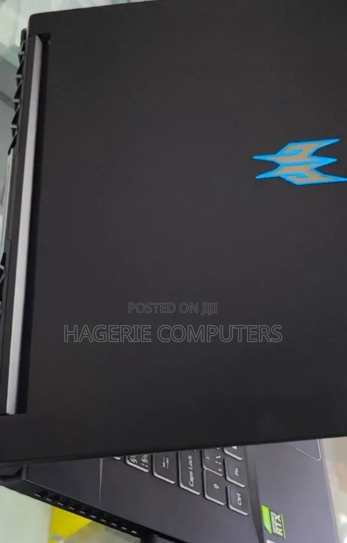 New Laptop Acer Predator Triton 700 16GB Intel Core I7 SSD 1T