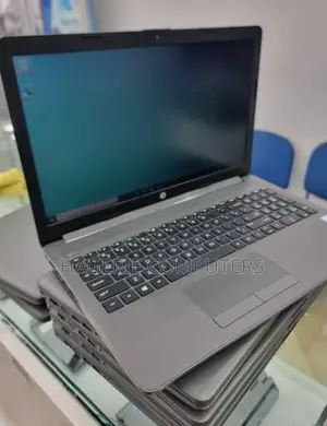 New Laptop HP Stream Notebook 8GB HDD 1T