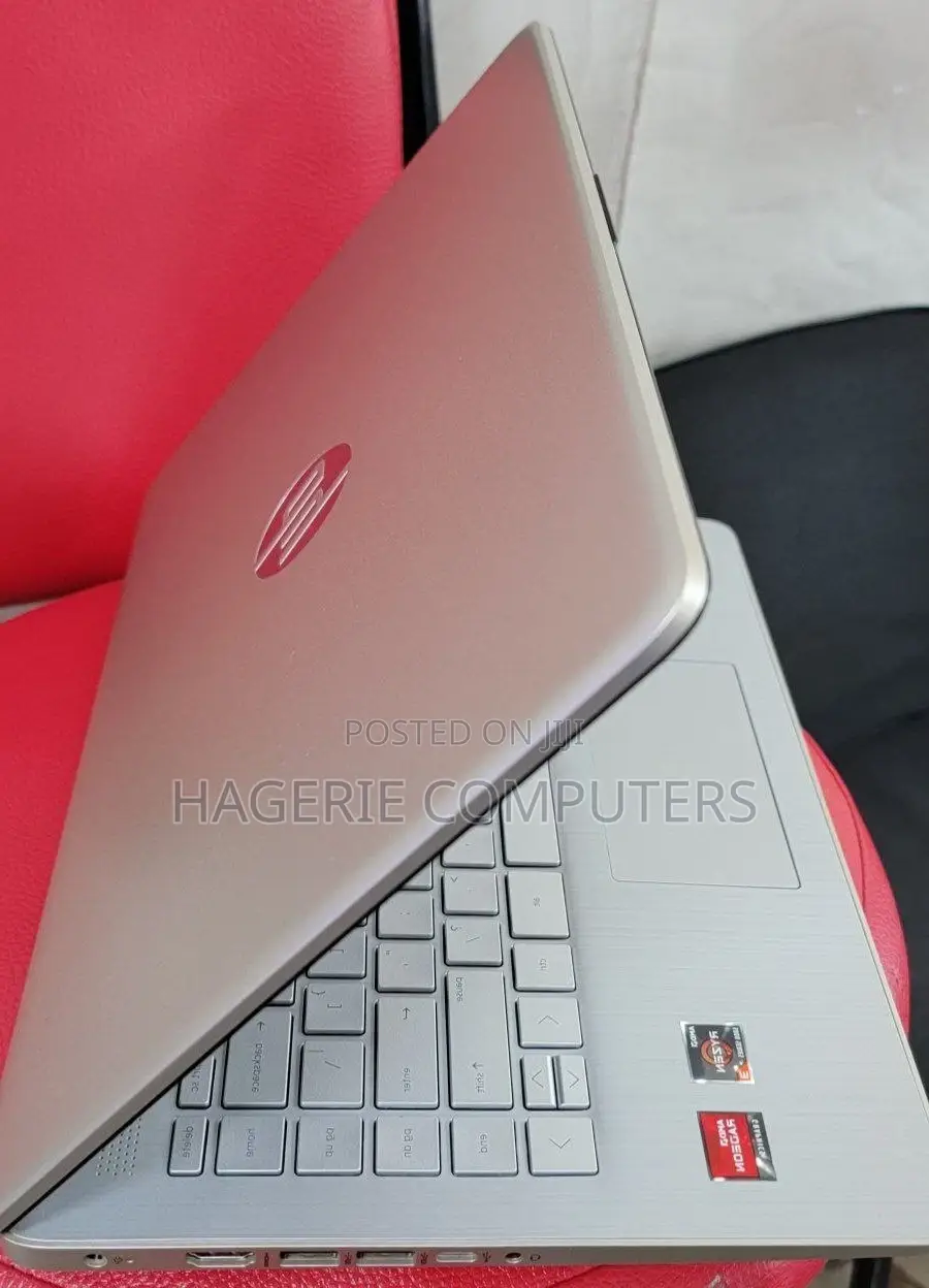 New Laptop HP 8GB AMD Ryzen 3 SSD 512GB