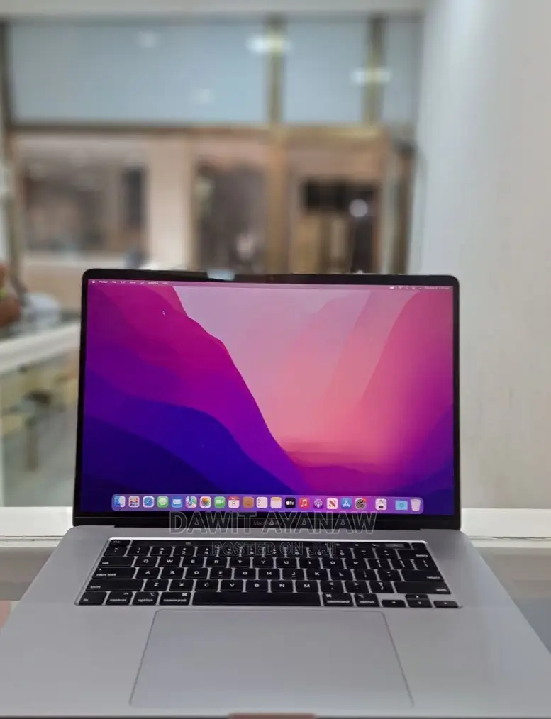 New Laptop Apple MacBook Pro 2019 64GB Intel Core I9 SSD 2T