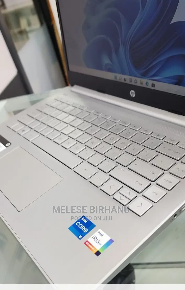 New Laptop HP Stream Notebook 8GB Intel Core I5 SSD 512GB