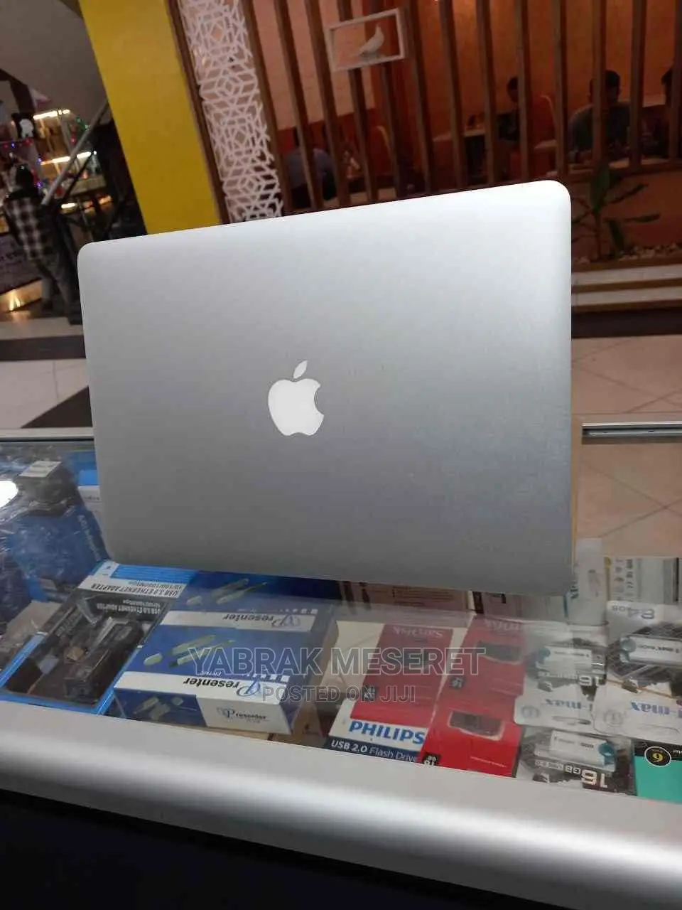Laptop Apple MacBook Air 2014 8GB Intel Core I7 SSD 512GB