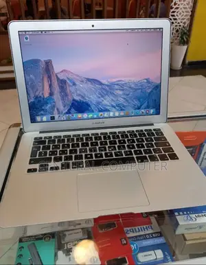 Laptop Apple MacBook Air 2014 8GB Intel Core I7 SSD 512GB