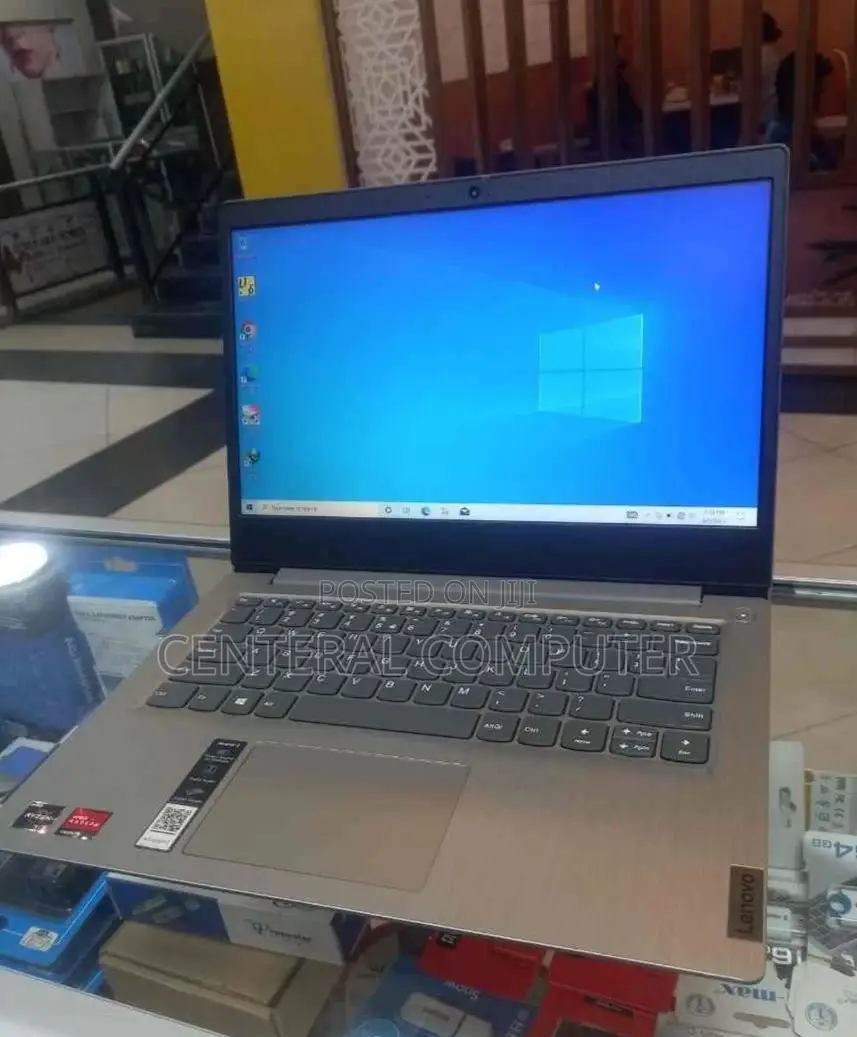 New Laptop Lenovo Ideapad 3 12GB AMD Ryzen 3 SSD 1T