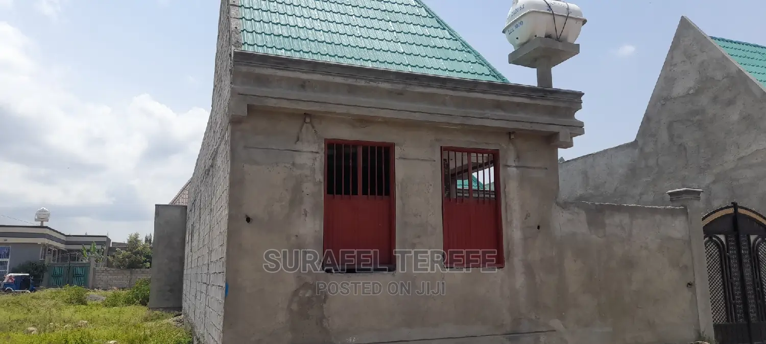 Furnished 5bdrm House in East Shewa for sale