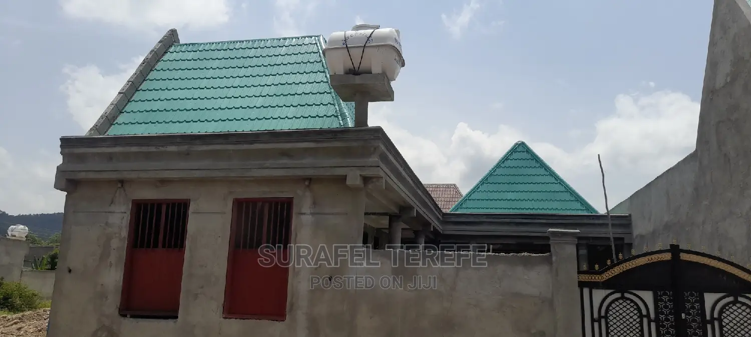 Furnished 5bdrm House in East Shewa for sale