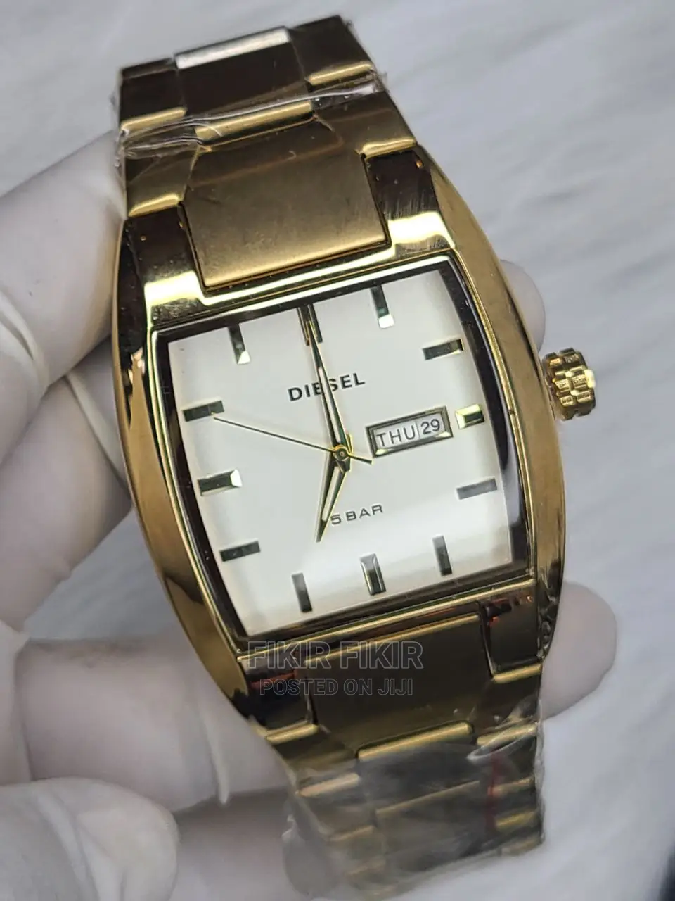 Different Brand Men's Watch