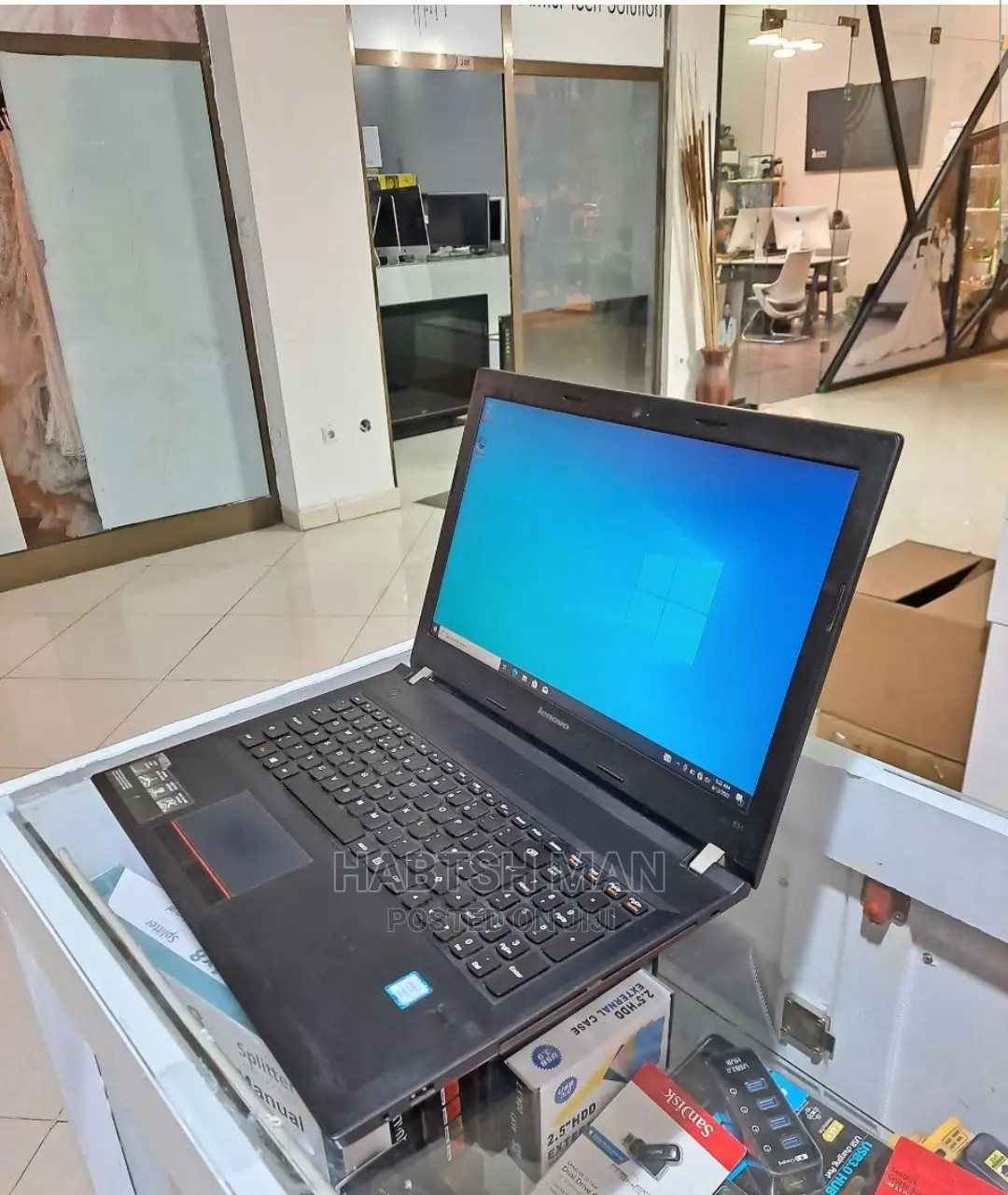 New Laptop Lenovo Ideapad 3 8GB Intel Core I7 HDD 1T