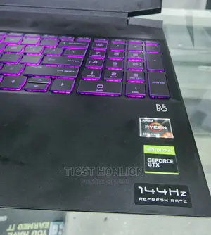 New Laptop HP Pavilion 15 8GB AMD Ryzen 5 SSD 512GB