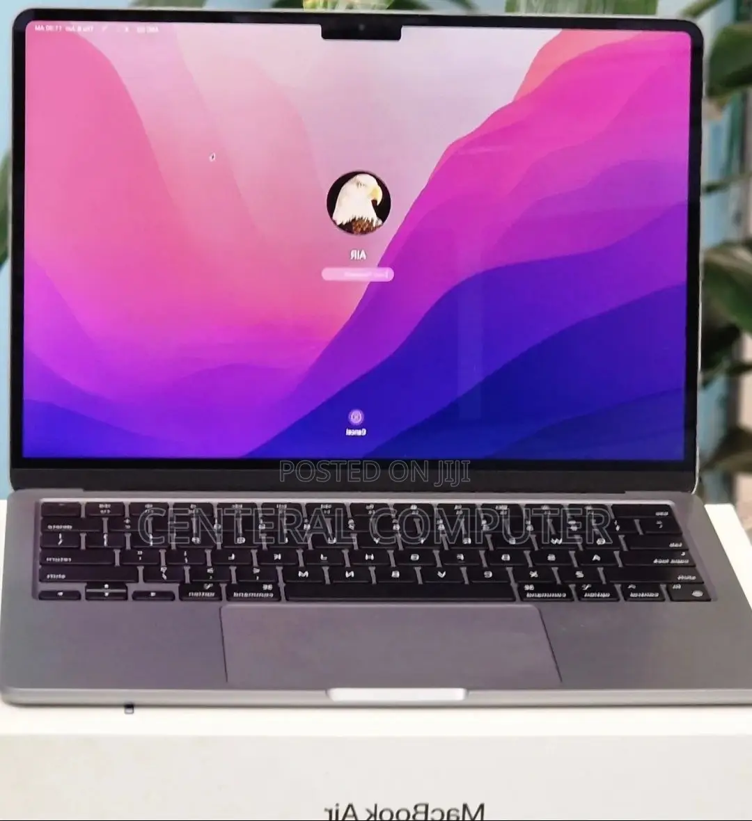 New Laptop Apple MacBook Air 2022 M2 8GB Apple M2 SSD 512GB