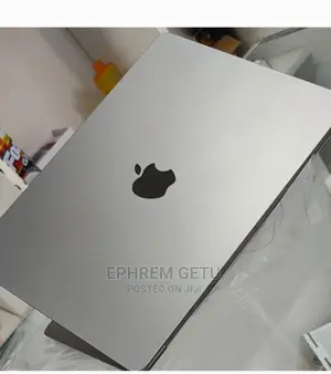 New Laptop Apple MacBook Air 2022 M2 8GB Apple M2 SSD 256GB