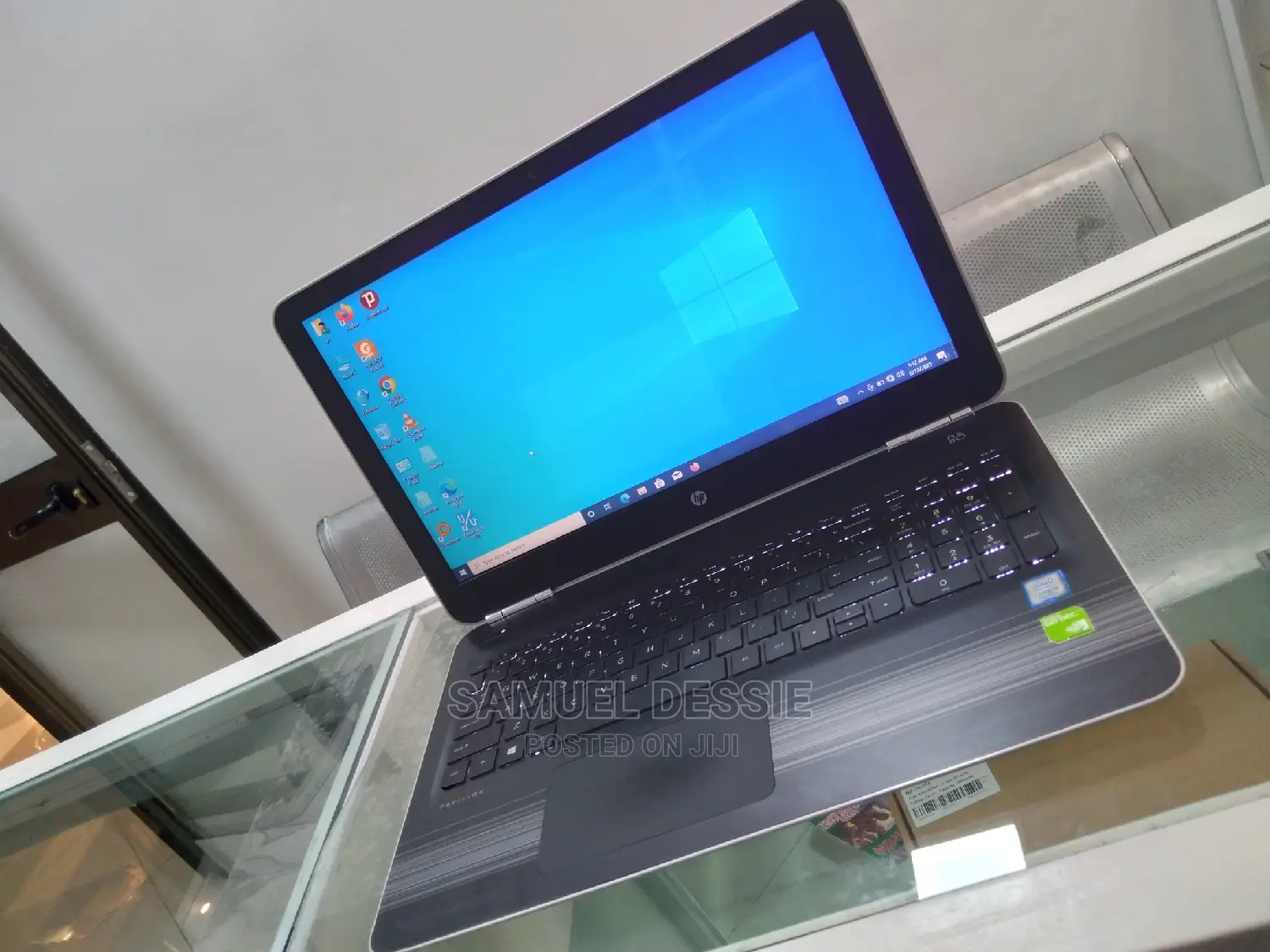 New Laptop HP Pavilion 15 8GB Intel Core I5 HDD 1T