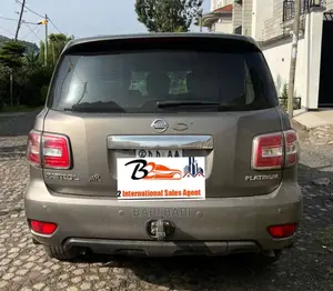 Nissan Patrol 2017 Gray