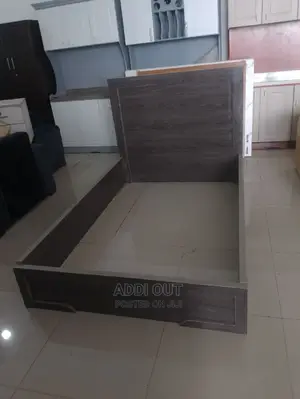 1.20 ላምኔት አልጋ/Beds