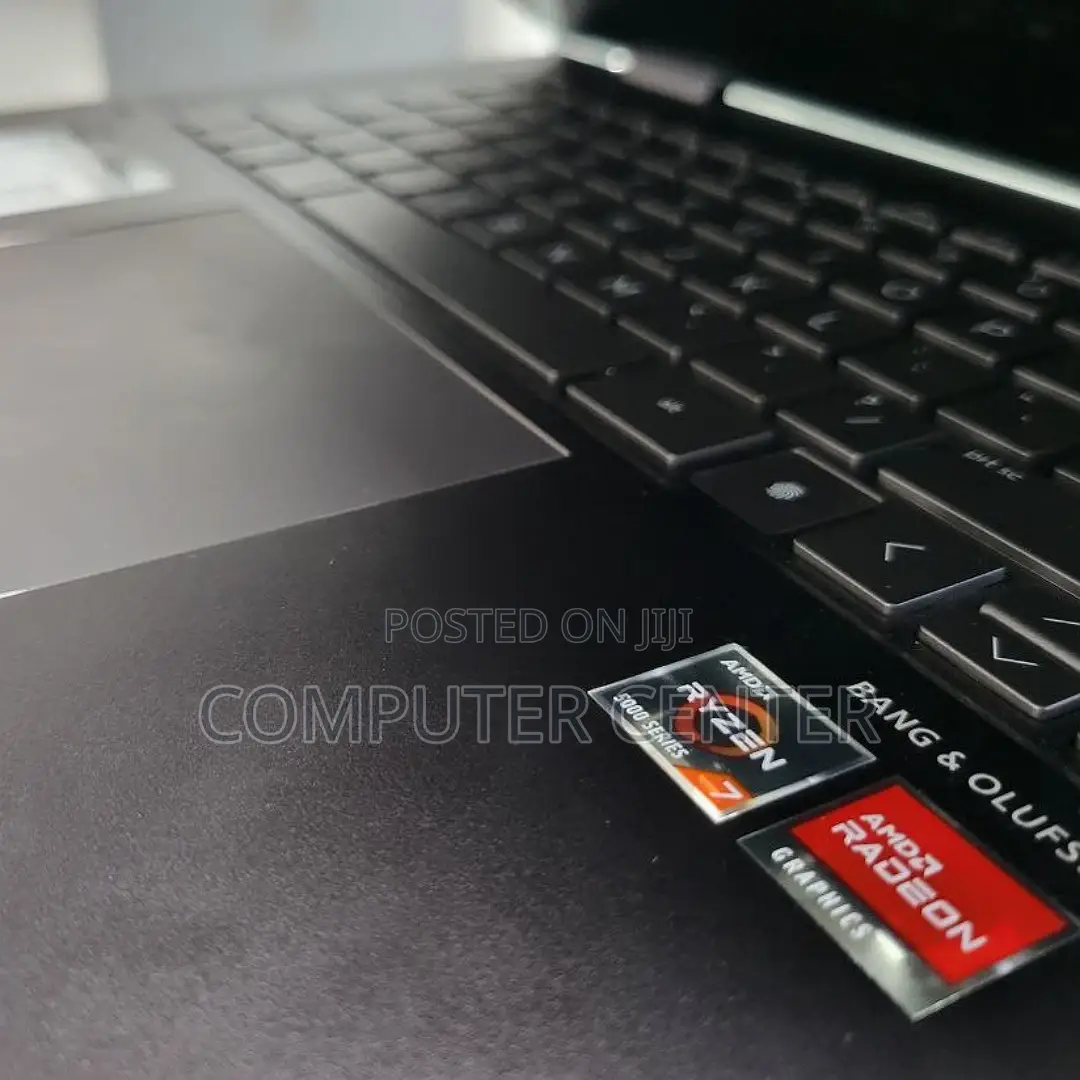 New Laptop HP Envy X360 16GB AMD Ryzen 7 SSD 512GB