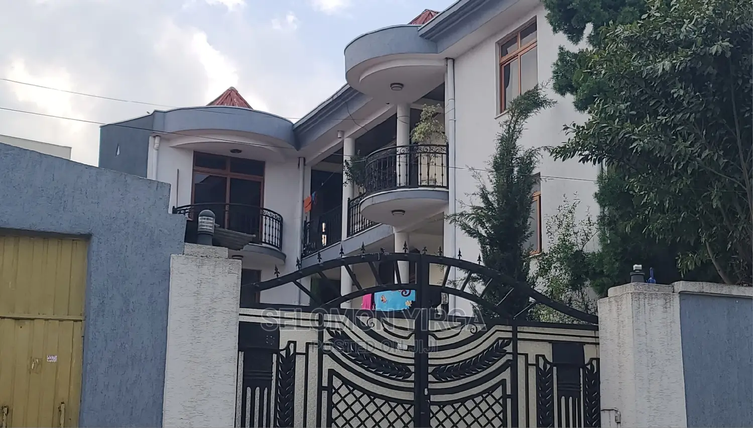 9bdrm House in Adids Abba, Yeka for sale