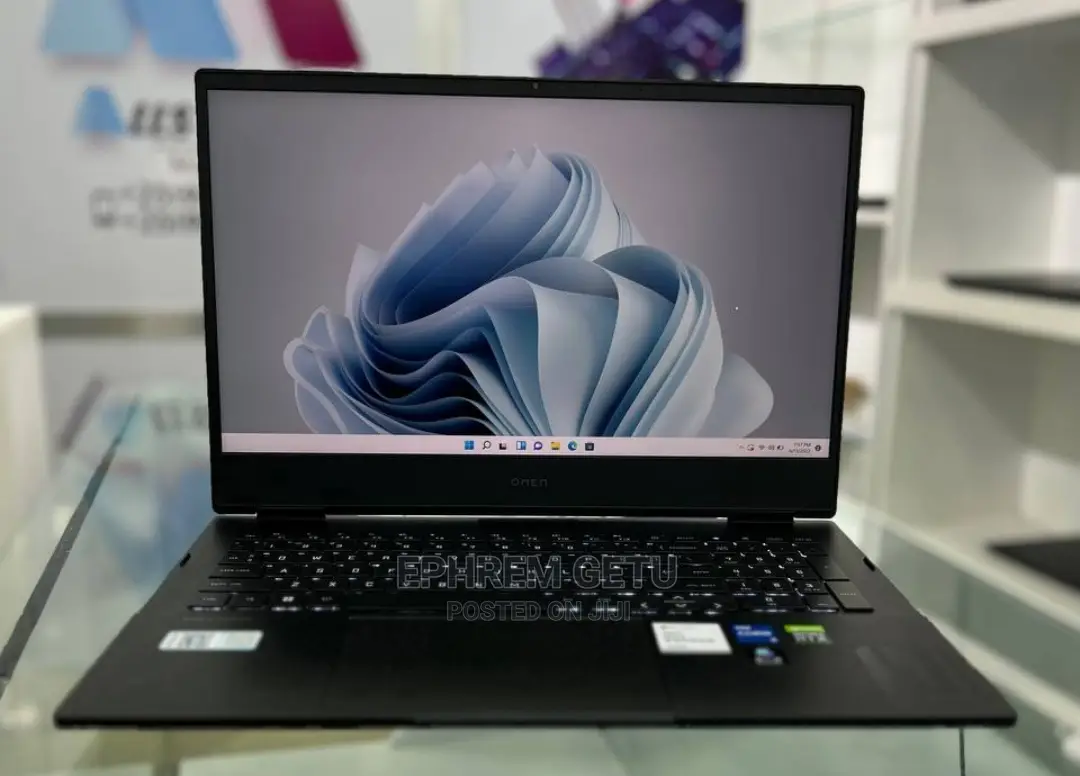 New Laptop HP Omen 15 16GB Intel Core I5 SSD 512GB