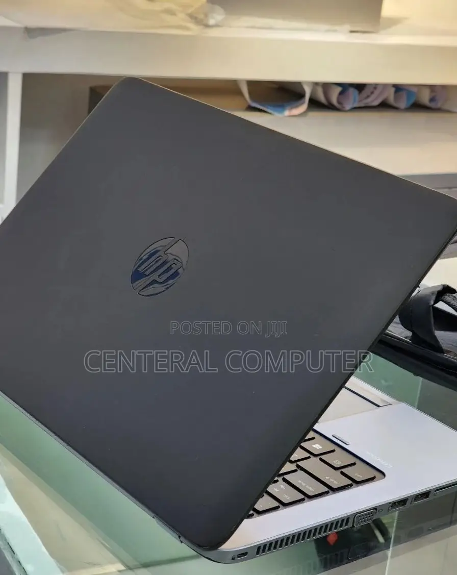 New Laptop HP EliteBook 820 G3 8GB Intel Core I5 HDD+SSD 1T