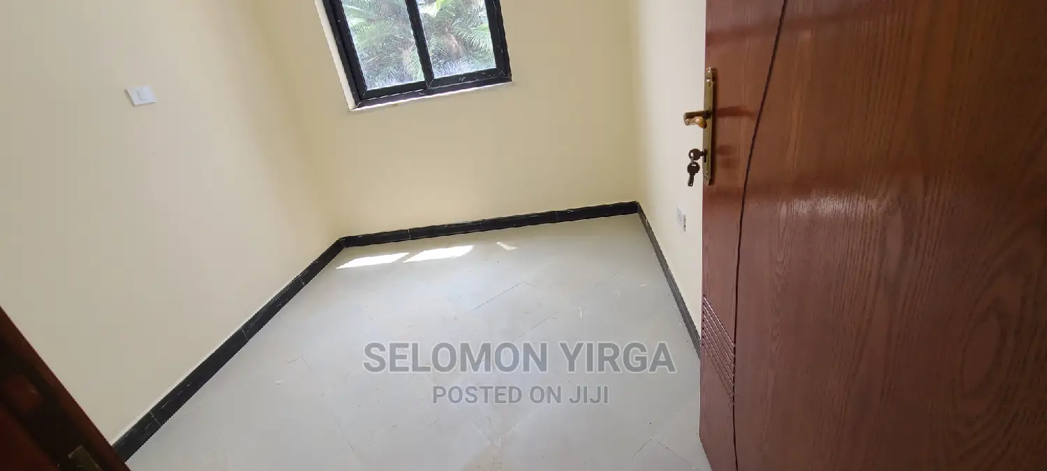 2bdrm Apartment in አድስ አበባ, Yeka for rent