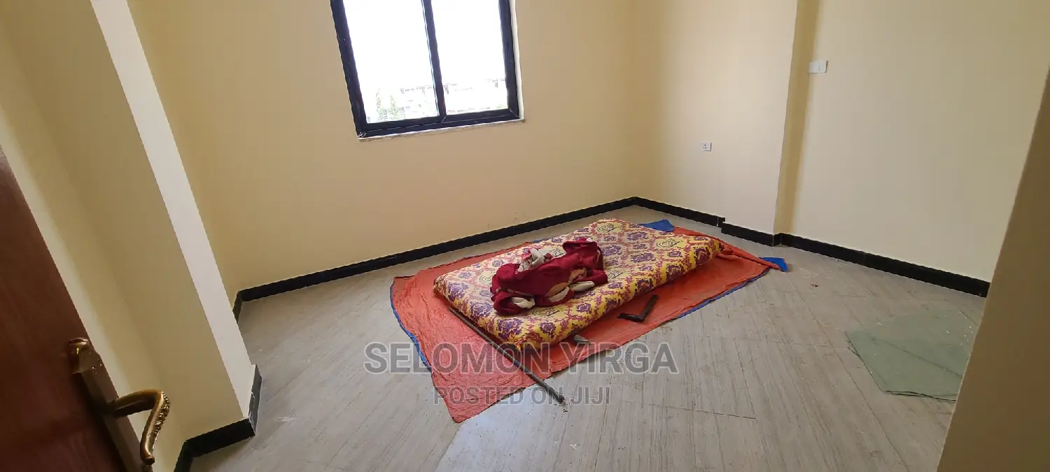 2bdrm Apartment in አድስ አበባ, Yeka for rent