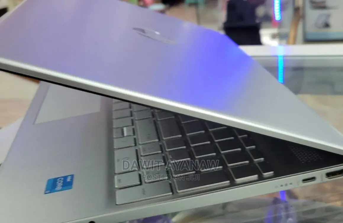 New Laptop HP Stream Notebook 8GB Intel Core I3 SSD 256GB
