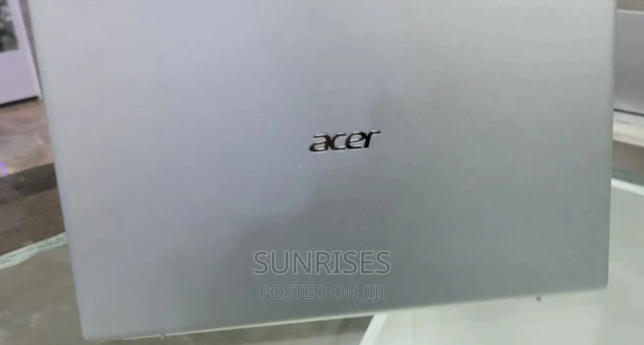 New Laptop Acer Aspire 5 8GB AMD Ryzen 5 SSD 512GB