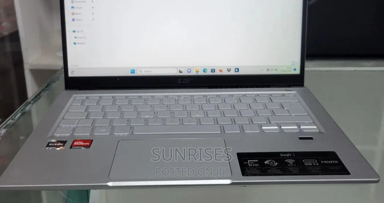 New Laptop Acer Aspire 5 8GB AMD Ryzen 5 SSD 512GB