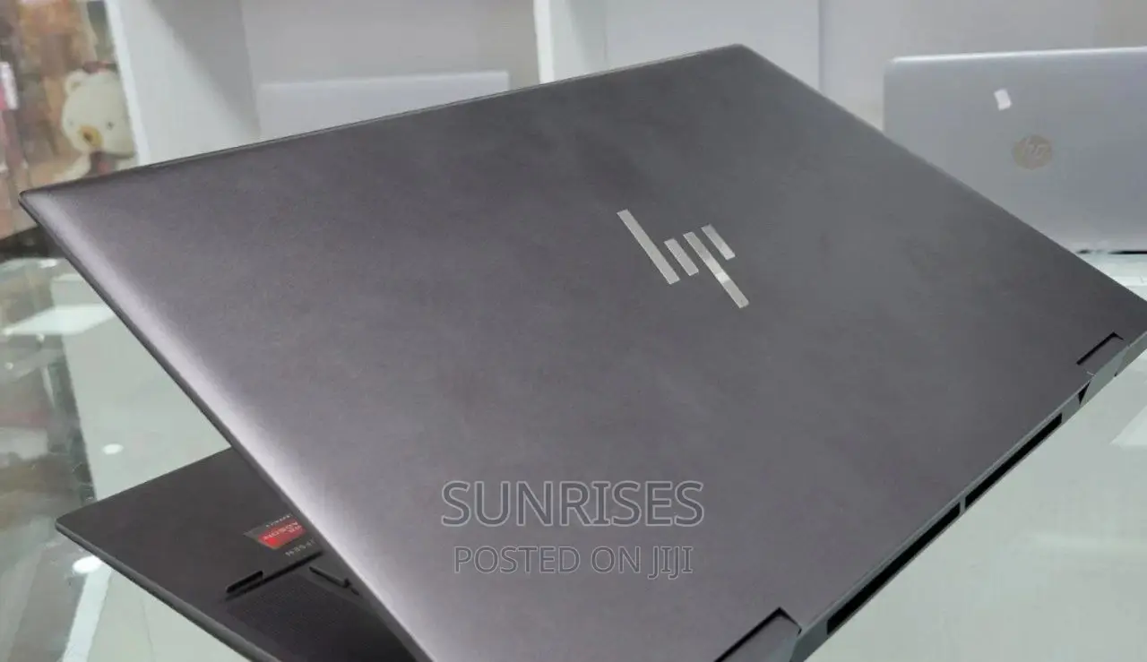 New Laptop HP Spectre X360 16GB AMD Ryzen 7 SSD 512GB