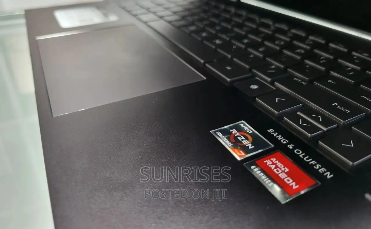 New Laptop HP Spectre X360 16GB AMD Ryzen 7 SSD 512GB