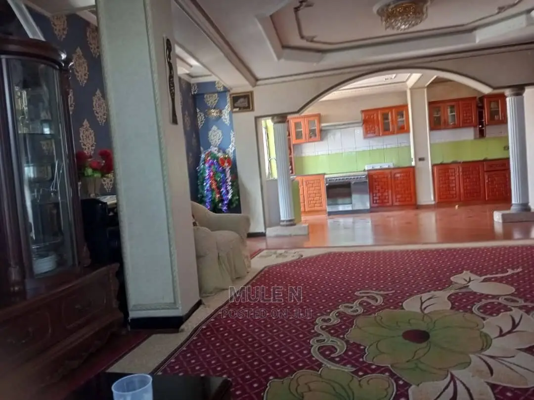 Furnished 7bdrm House in ቶፕ ቪዉ እስራኤል ኢንባሲ, Yeka for sale
