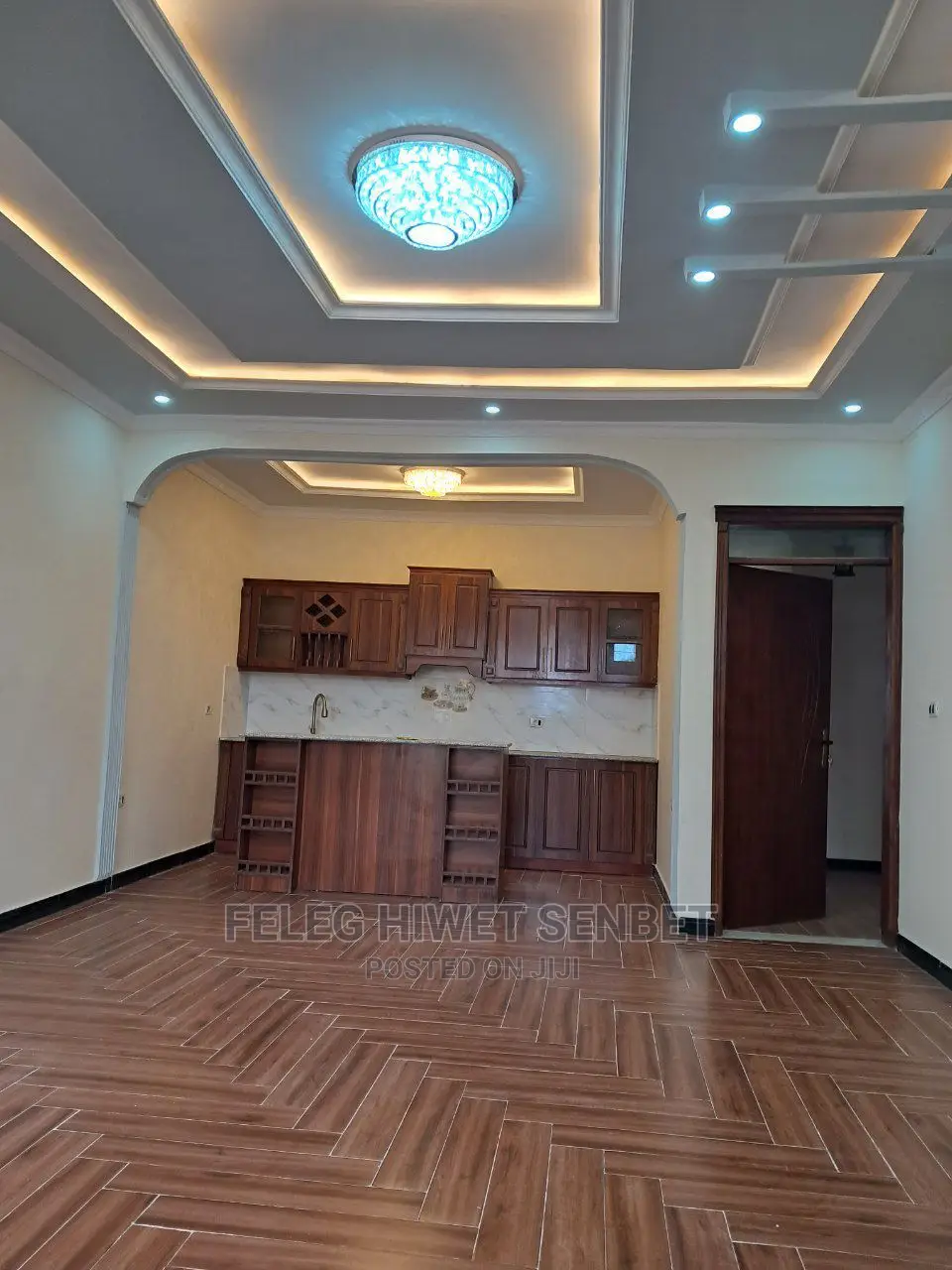 Furnished 5bdrm House in አአ, Bole for sale