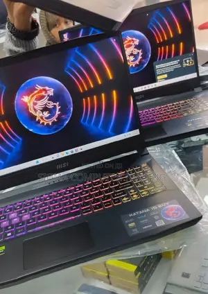 New Laptop MSI GE66 Raider 16GB Intel Core I7 SSD 1T