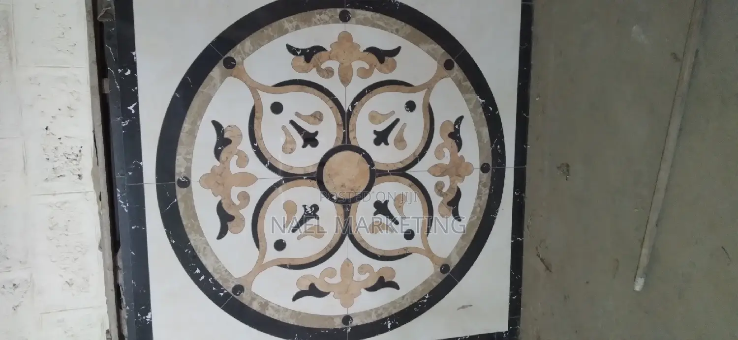 Center Pieces (120*120)Cm