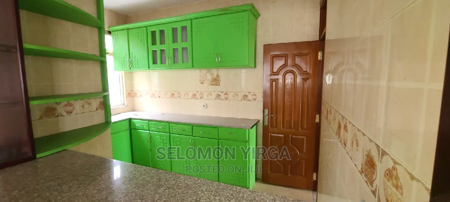 3bdrm Villa in አድስ አበባ, Yeka for rent