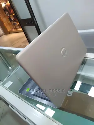 New Laptop HP Pavilion 15 8GB Intel Core I5 HDD 1T