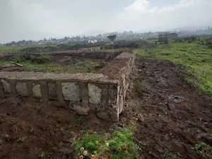 Photo - 140 ካሜ የማህበር ቦታ አቅጣጫ መንገድ ያዋስናል 150 ካሬ ትርፍ ቦታ ያለው