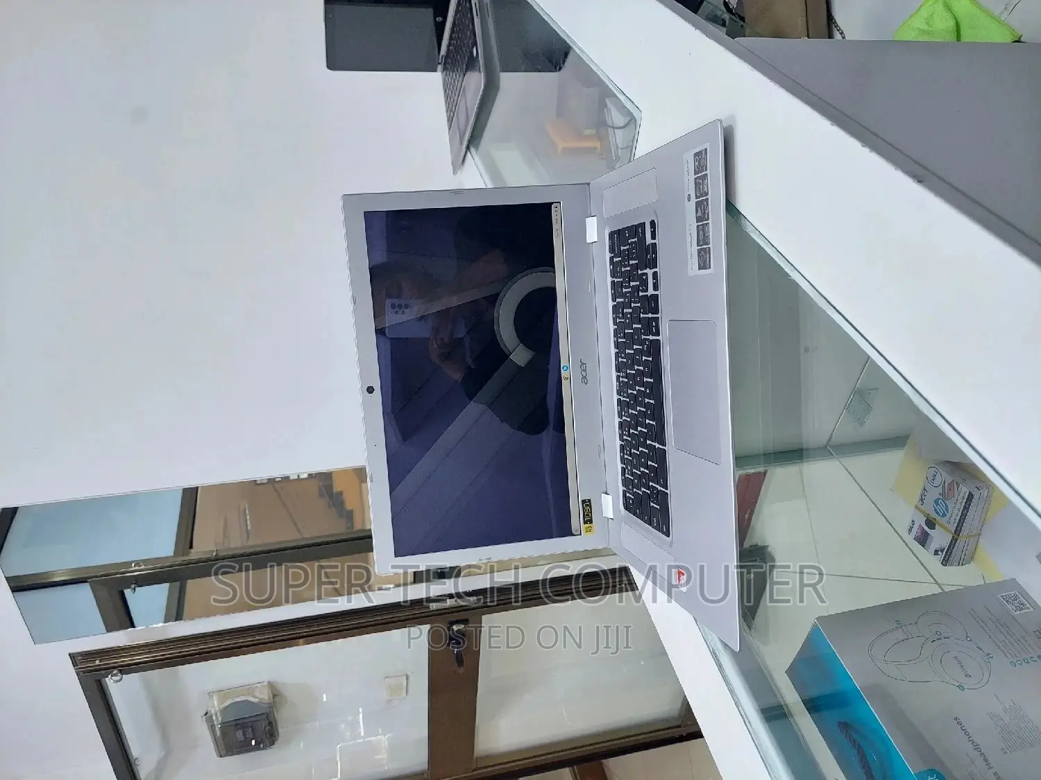 New Laptop Acer AS5755 4GB AMD A6 SSD 128GB