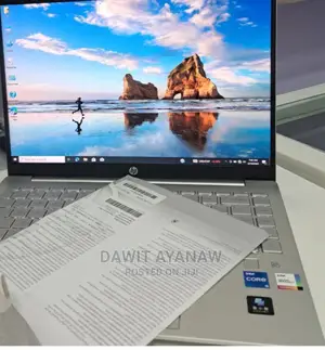 New Laptop HP Pavilion 14 8GB Intel Core I5 SSD 16 GB