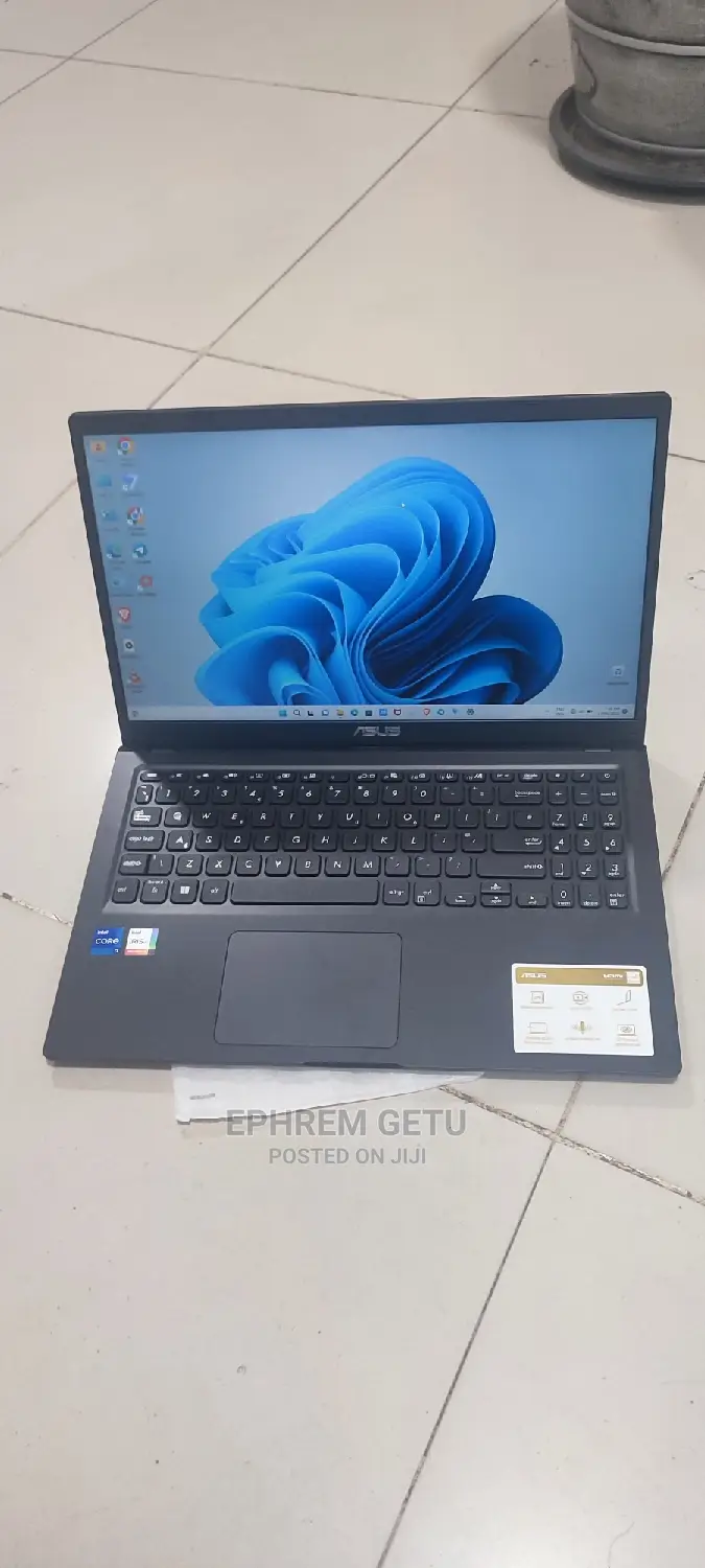 New Laptop Asus VivoBook 15 X505BA 16GB Intel Core I7 SSD 512GB