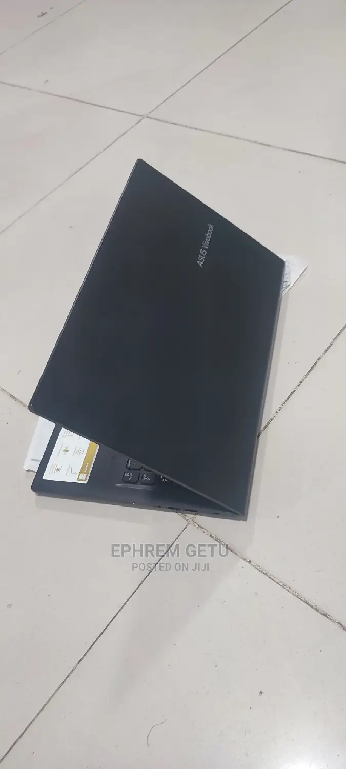 New Laptop Asus VivoBook 15 X505BA 16GB Intel Core I7 SSD 512GB