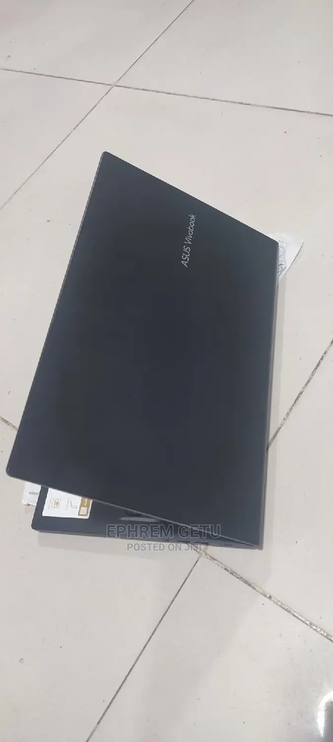 New Laptop Asus VivoBook 15 X505BA 16GB Intel Core I7 SSD 512GB