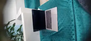 New Laptop Apple MacBook Air 2020 M1 8GB Intel Core I5 SSD 512GB