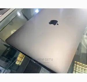 New Laptop Apple MacBook Air 2020 M1 8GB Apple M1 SSD 256GB