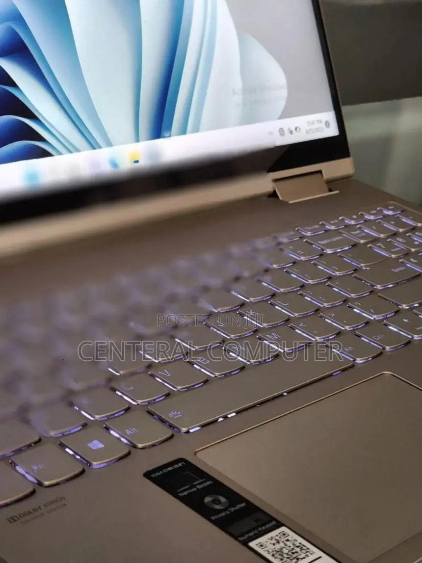 New Laptop Lenovo 16GB Intel Core I7 SSD 512GB